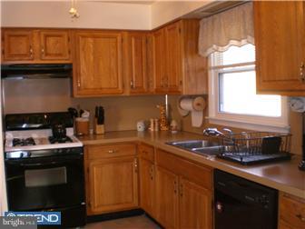 1 Spruce Road Burlington, NJ 08016 - Photo 9 of 12 Kitchen