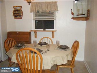 1 Spruce Road Burlington, NJ 08016 - Photo 10 of 12 Breakfast Room