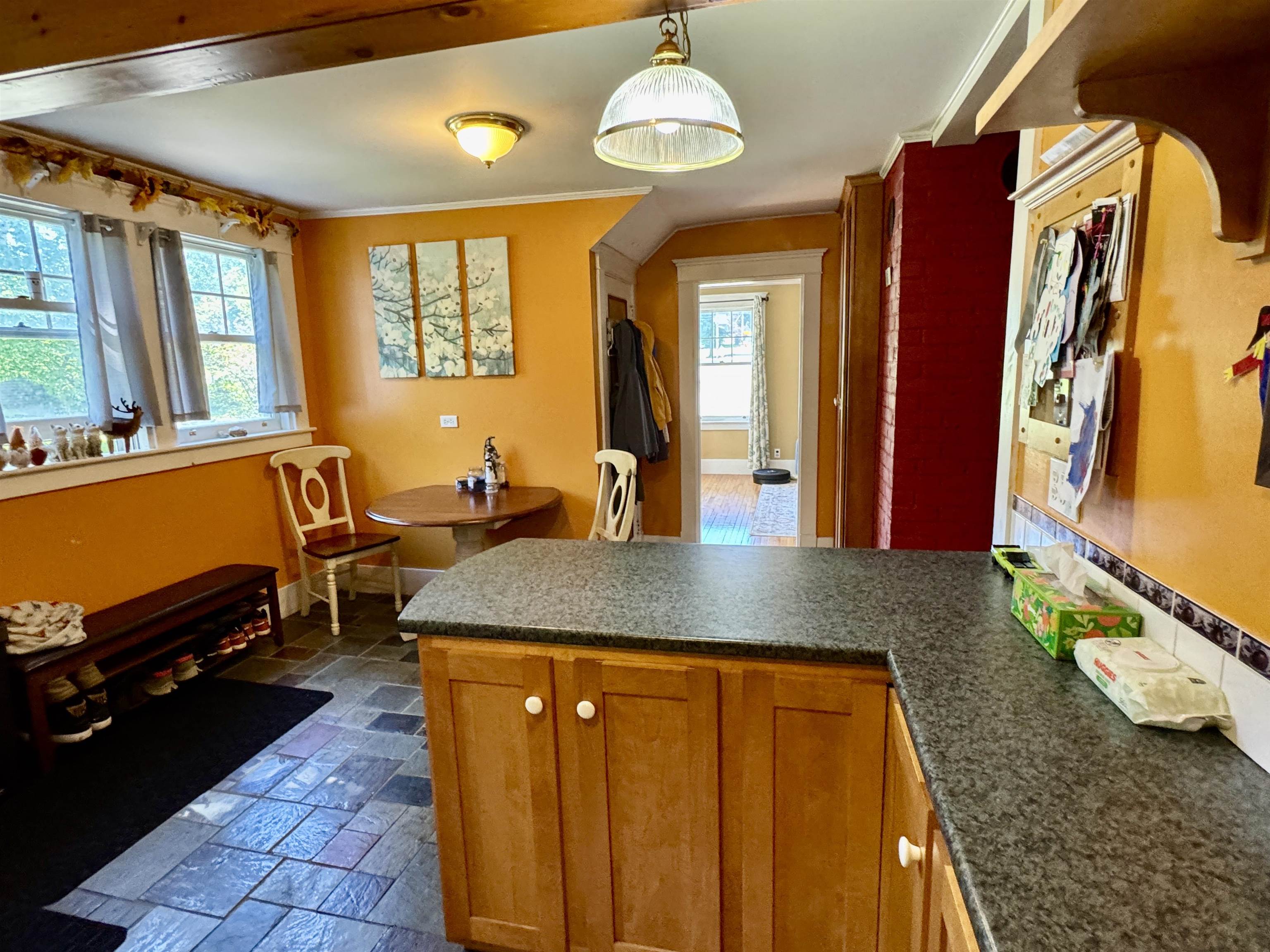335 Caswell Avenue Derby, VT 05830 - Photo 13 of 32