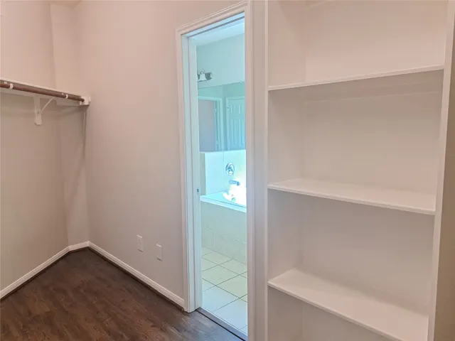 $2,700 | 26315 Fox Ridge Lane, Katy, TX 77494