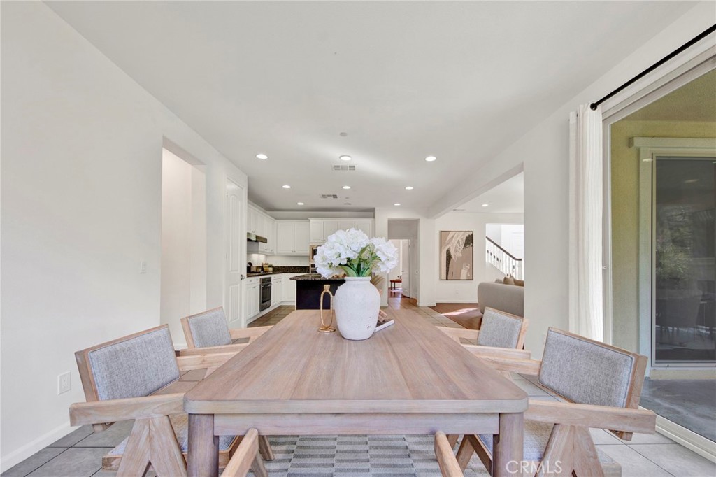 535 Desert Willow Road Azusa, CA 91702 - Photo 17 of 53 Dining 2