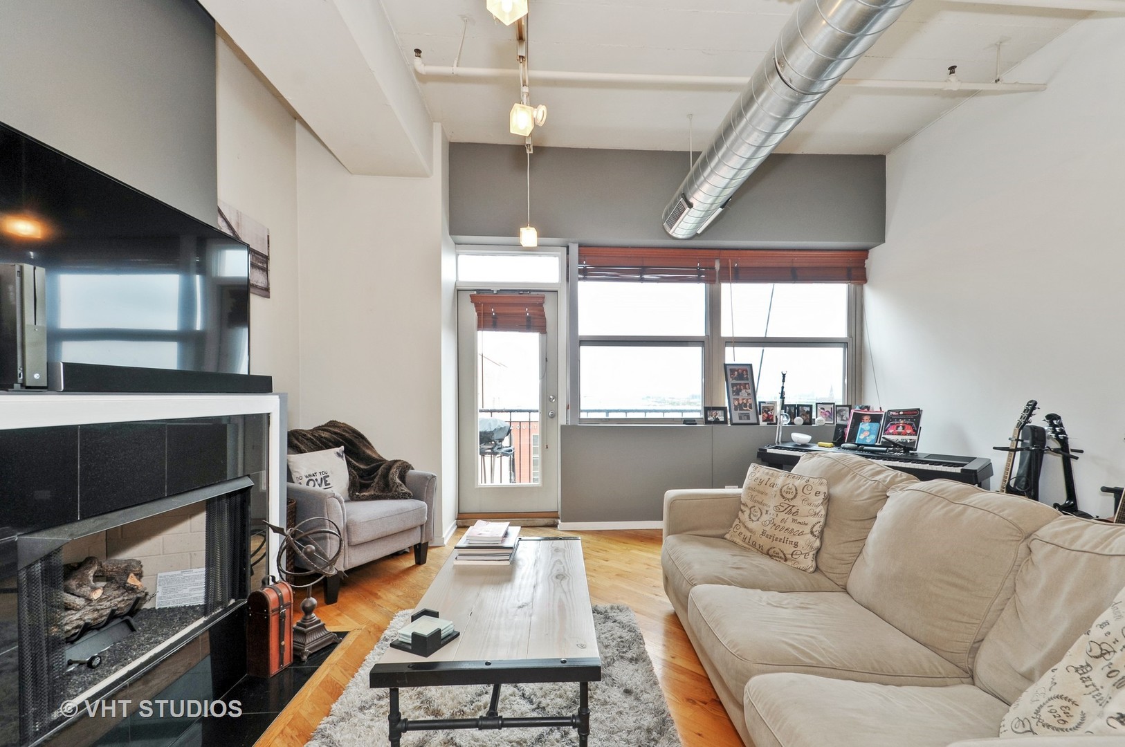 500 South Clinton Street, Unit 720 Chicago, IL 60607 - Photo 2 of 12