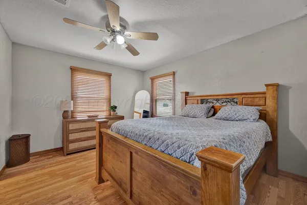 $136,000 | 504 East 5th Street, Sunray, TX 79086