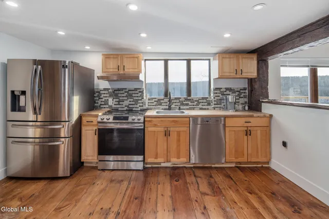 $1,200,000 | 320 Merchant Road, Jefferson, NY 12093