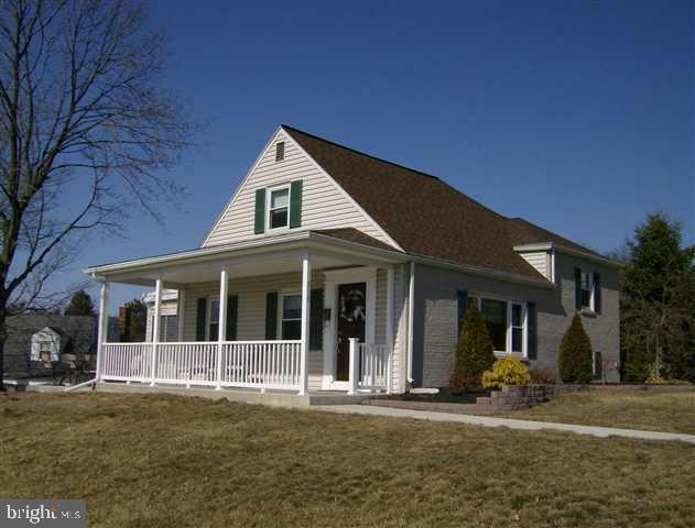 510 Lenker Place Harrisburg, PA 17111 - Photo 1 of 12 Gallery Image 1