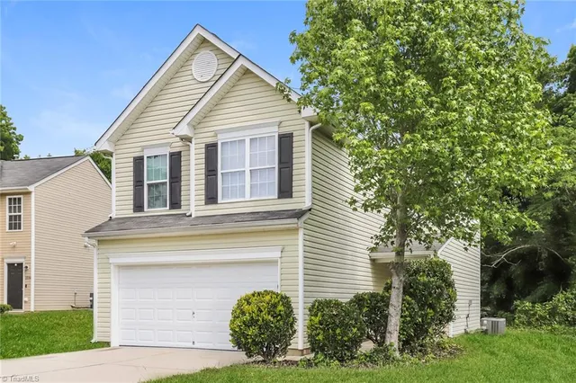 $1,885 | 1032 Quinlan Drive, Greensboro, NC 27406