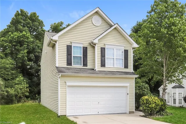 $1,885 | 1032 Quinlan Drive, Greensboro, NC 27406