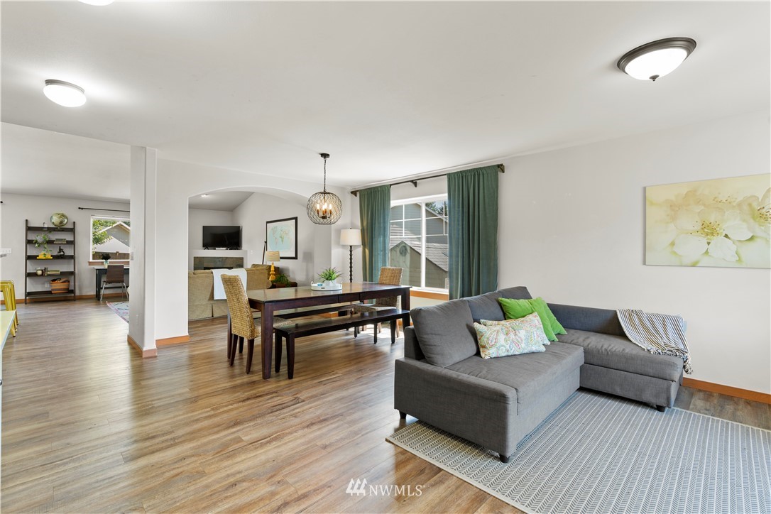 20815 9th Drive Southeast Bothell, WA 98021 - Photo 2 of 23 a living room with furniture and wooden floor
