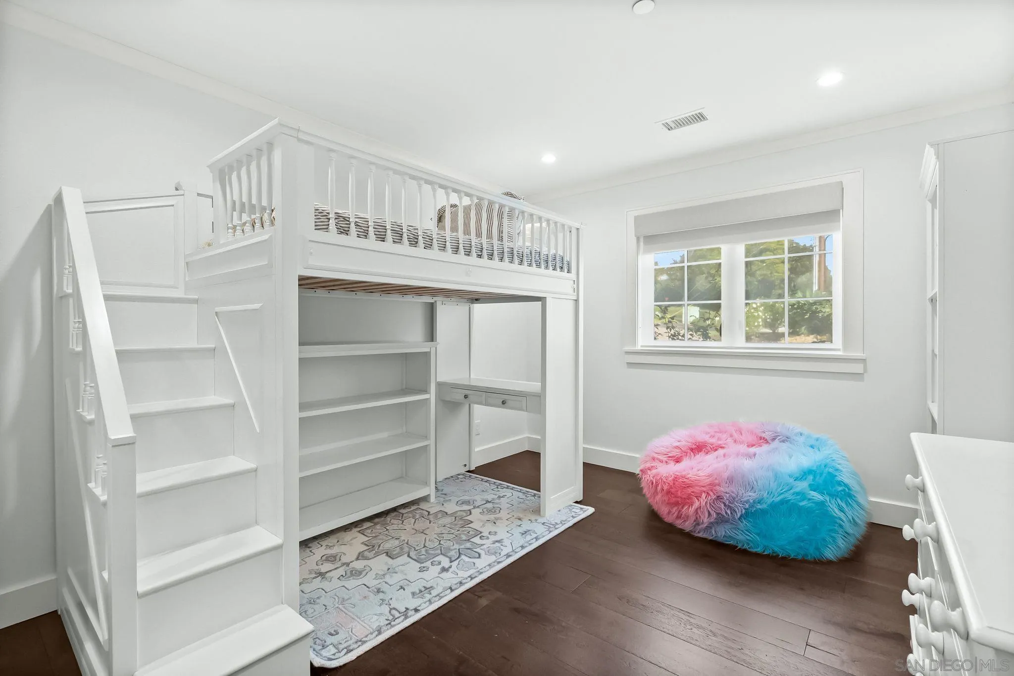 5930 Rutgers Road La Jolla, CA 92037 - Photo 39 of 43 a view of a bedroom with a window