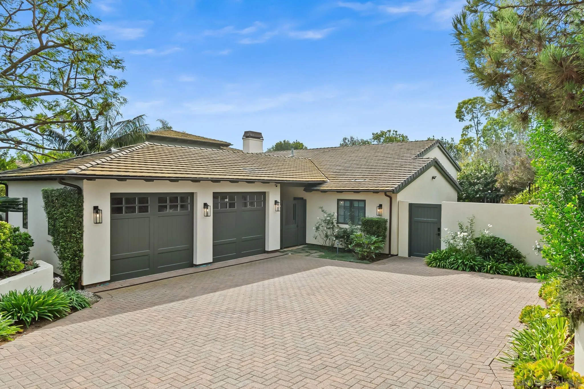 5930 Rutgers Road La Jolla, CA 92037 - Photo 5 of 43 front view of a house with a garden