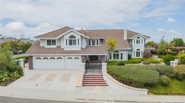 $6,798,888 | 111 Hillcrest, Irvine, CA 92603
