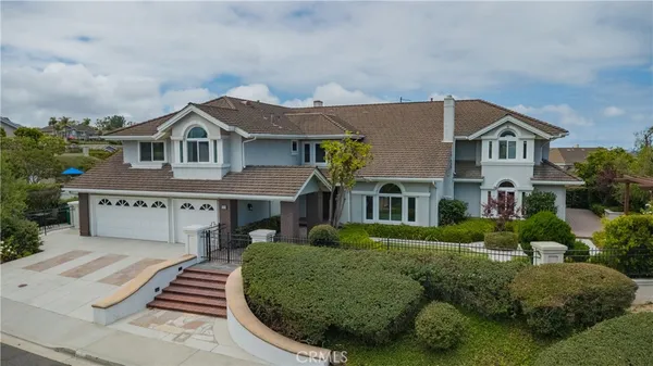 $6,250,000 | 111 Hillcrest, Irvine, CA 92603