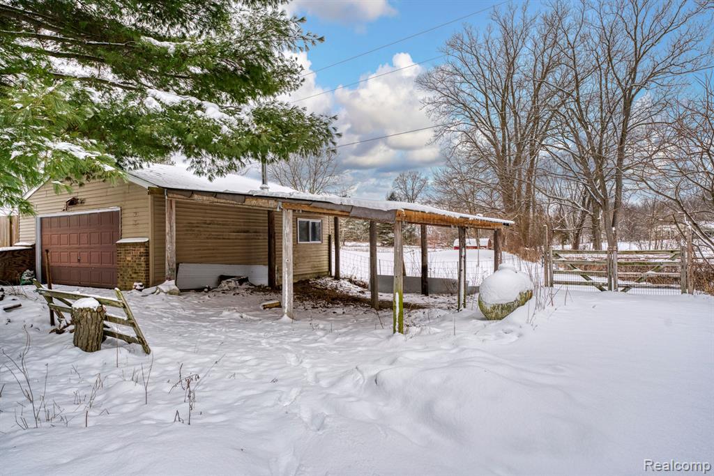 5787 Byron Road Howell, MI 48855 - Photo 35 of 51