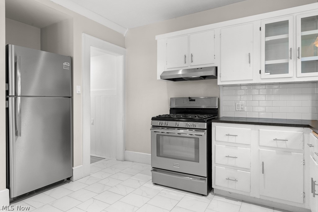 1223 North Howard Street Akron, OH 44310 - Photo 23 of 50 Kitchen