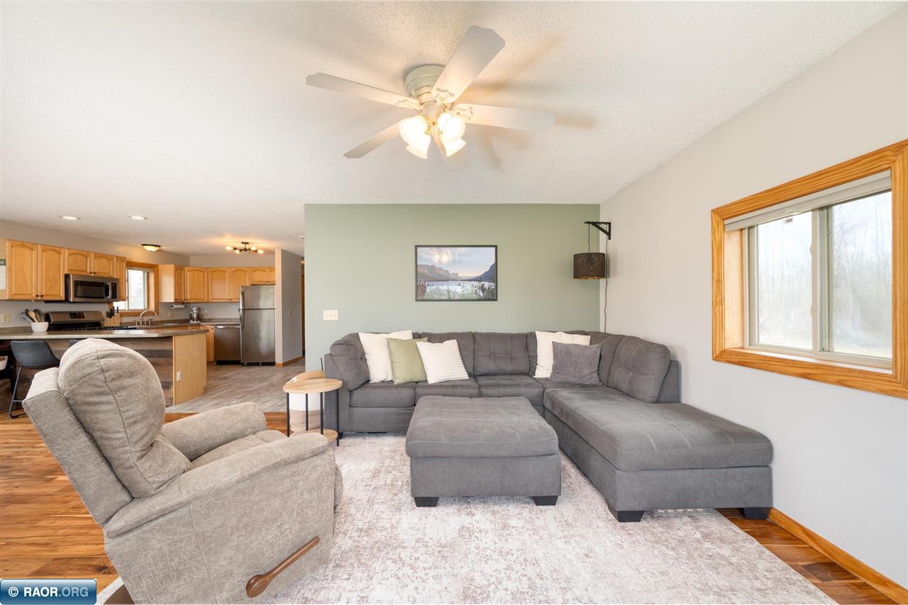 29287 Hoff Drive Cohasset, MN 55721 - Photo 13 of 42