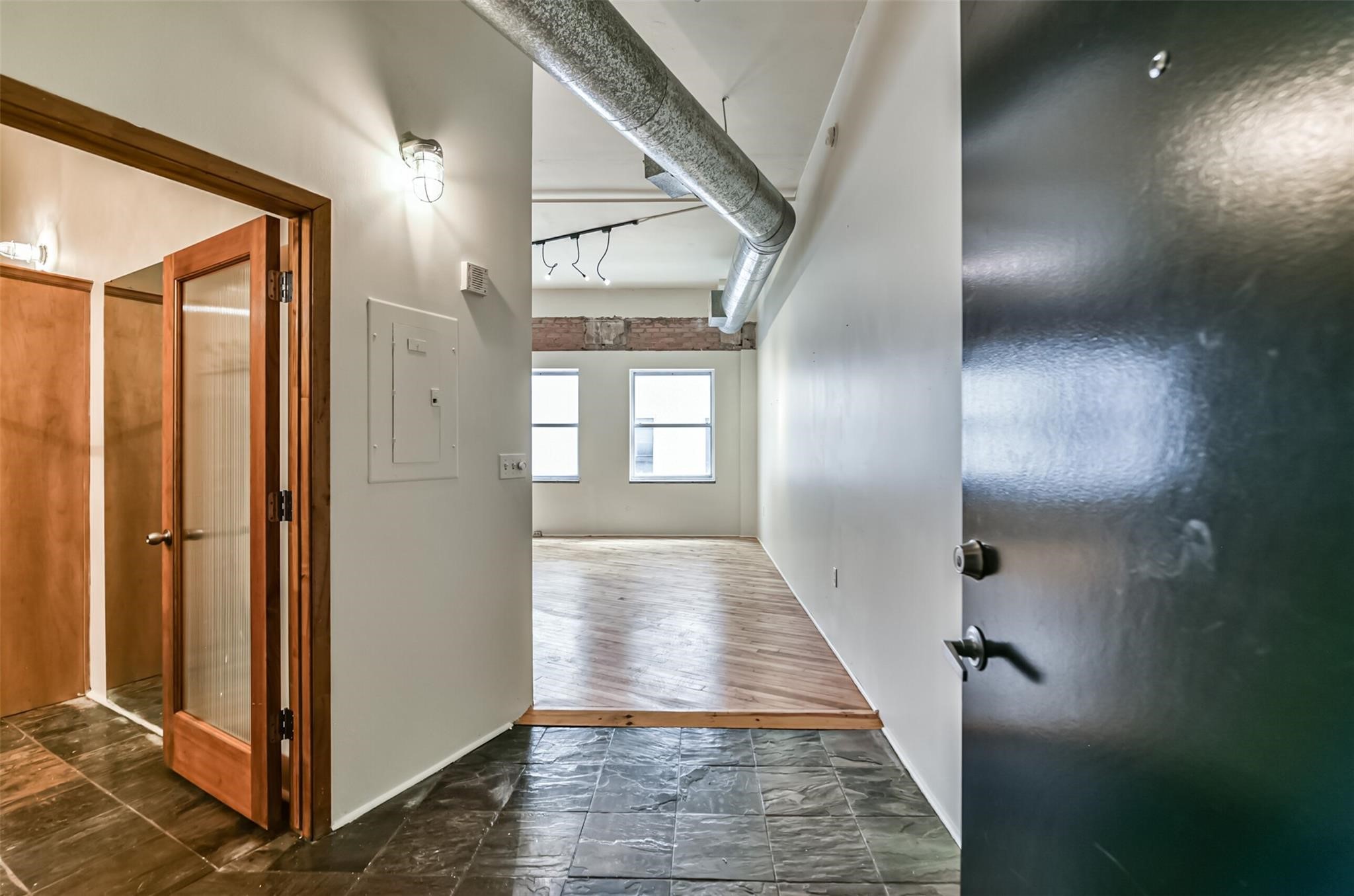 705 Main Street, Unit 511 Houston, TX 77002 - Photo 8 of 29