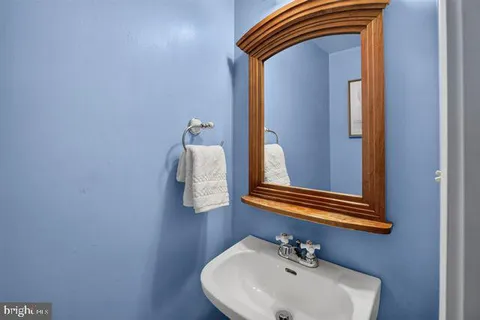 $575,000 | 1341 East Capitol Street Southeast, Unit 108, Washington, DC 20003