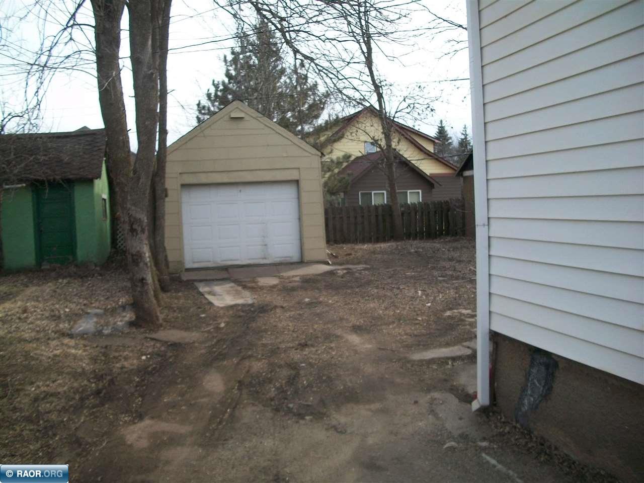 1206 East 14th Street Hibbing, MN 55746 - Photo 3 of 13