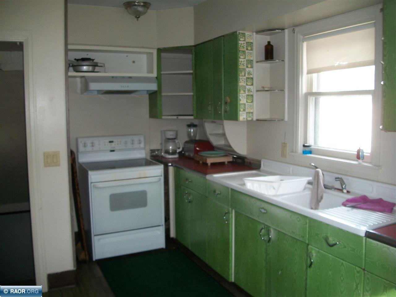 1206 East 14th Street Hibbing, MN 55746 - Photo 4 of 13