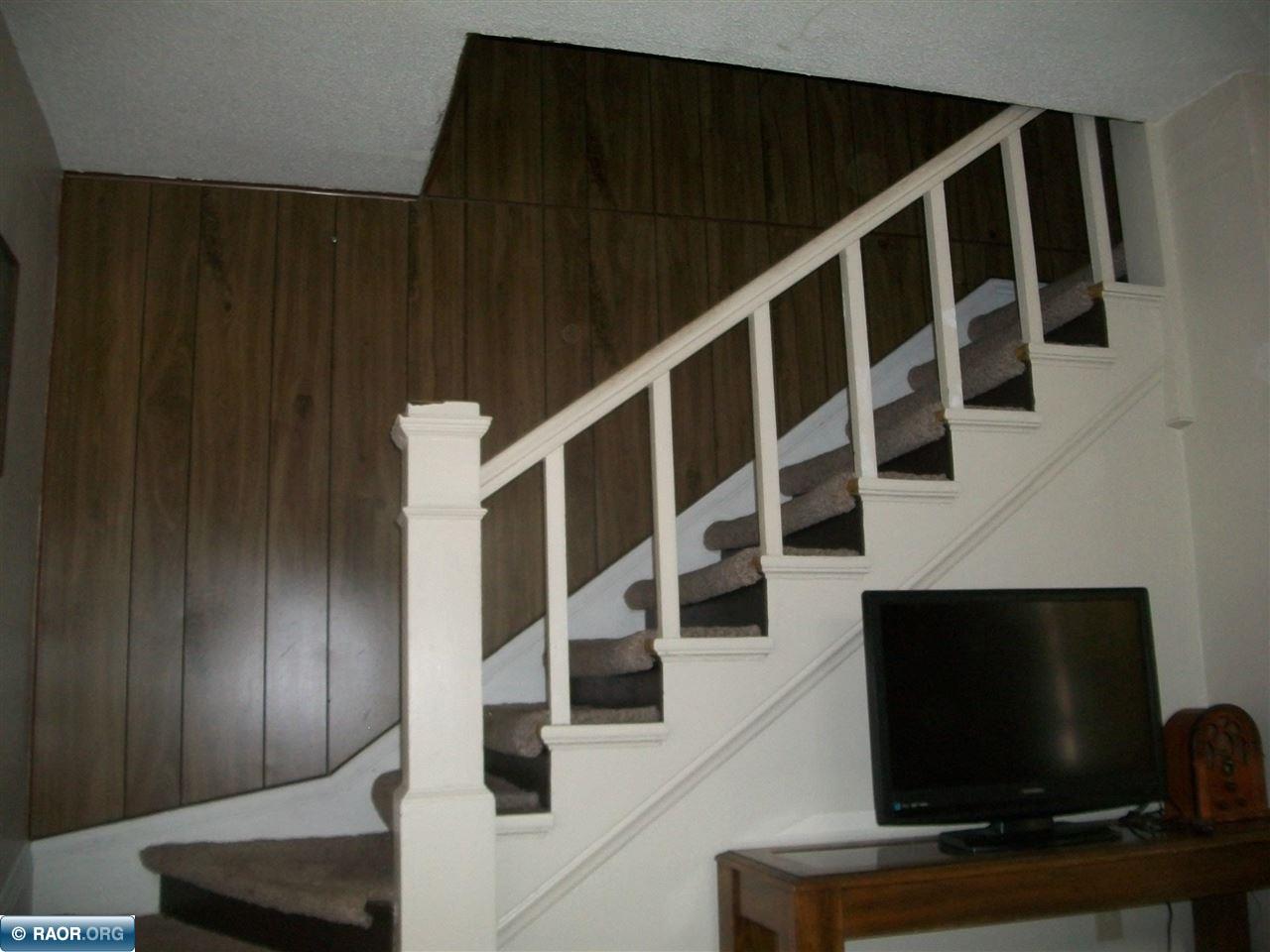 1206 East 14th Street Hibbing, MN 55746 - Photo 10 of 13