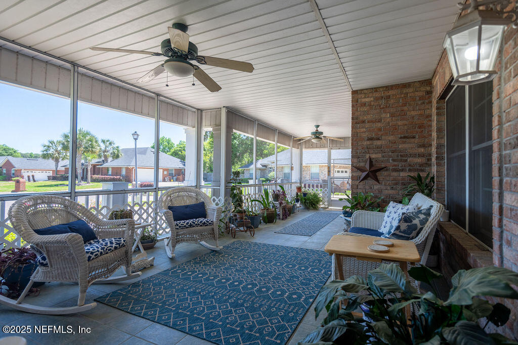 10932 Torrin Road Jacksonville, FL 32221 - Photo 8 of 44 D85_6068-HDR