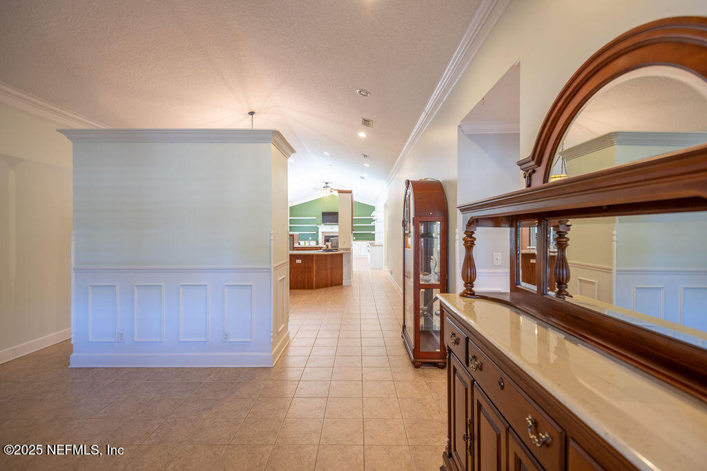 10932 Torrin Road Jacksonville, FL 32221 - Photo 9 of 44 D85_6074-HDR