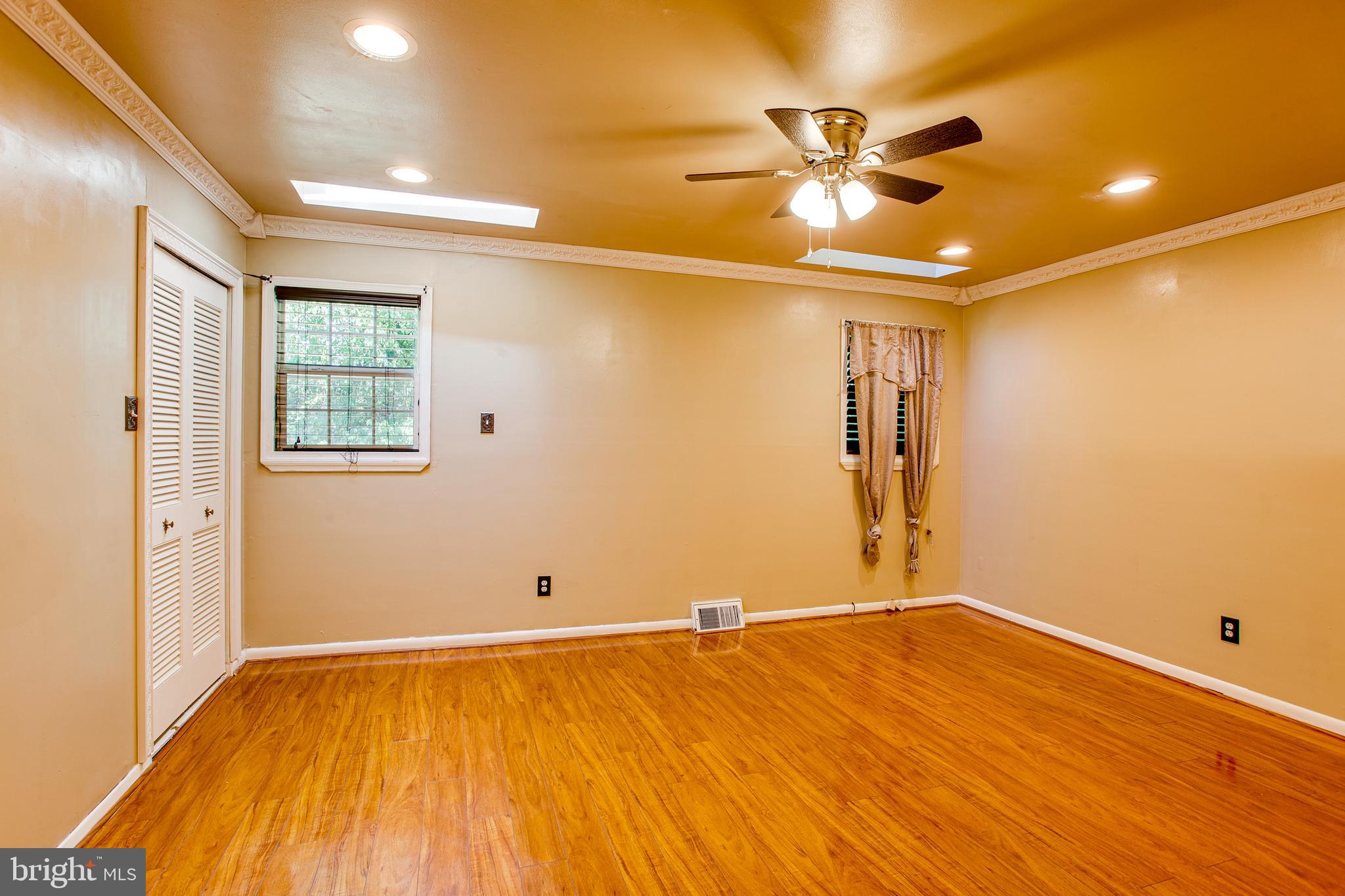 9116 Dale Road Philadelphia, PA 19115 - Photo 17 of 34