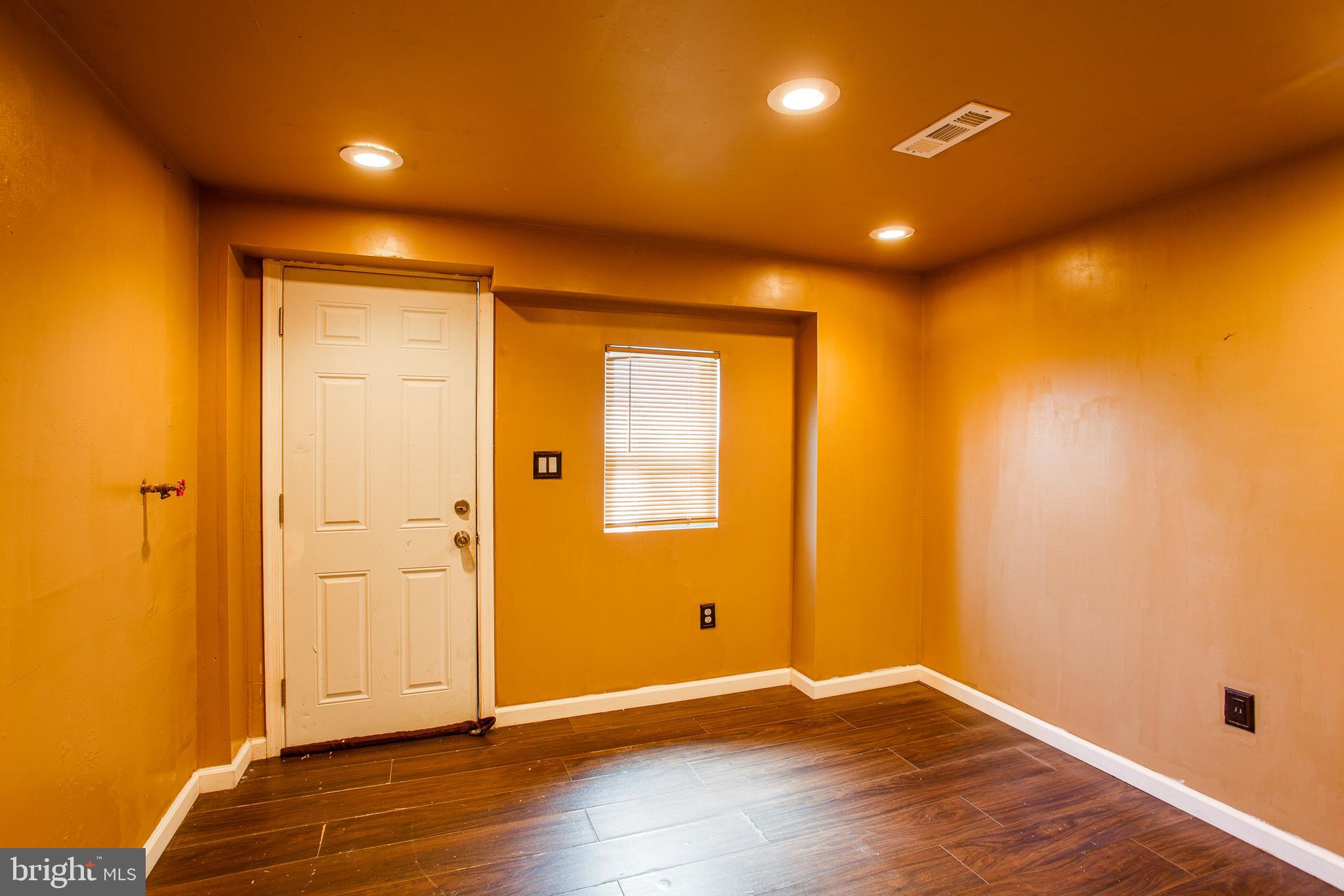 9116 Dale Road Philadelphia, PA 19115 - Photo 25 of 34