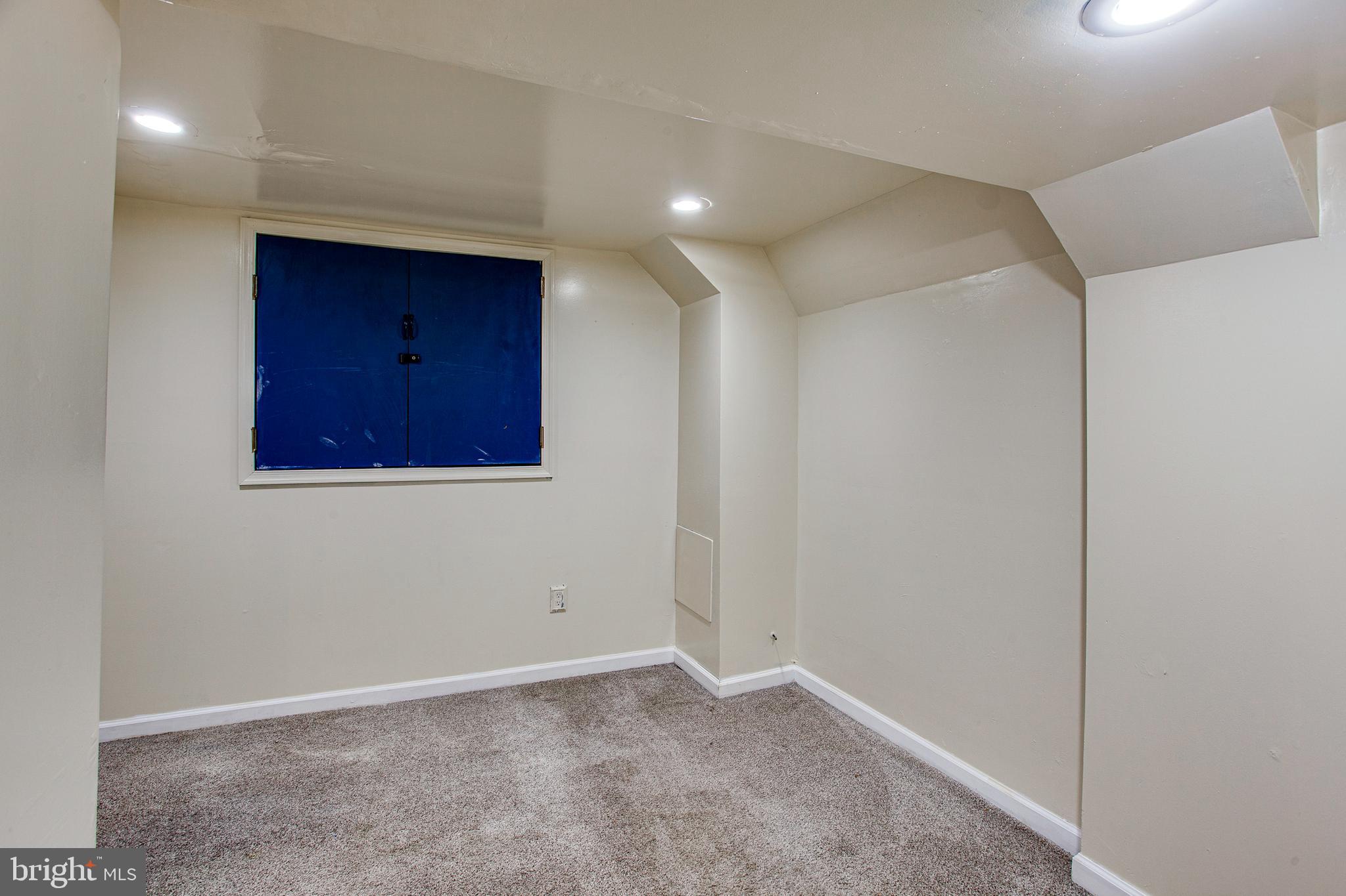 9116 Dale Road Philadelphia, PA 19115 - Photo 27 of 34