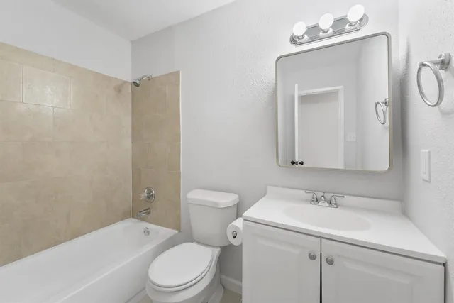 $189,900 | 23311 Pebworth Place, Spring, TX 77373