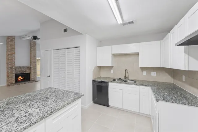 $189,900 | 23311 Pebworth Place, Spring, TX 77373