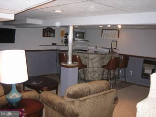 143 Haverford Road Folsom, PA 19033 - Photo 6 of 6 Gallery Image 6