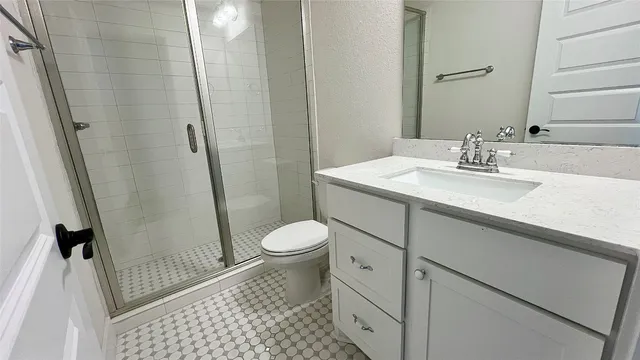 $2,995 | 261 Coyote Crk Way, Kyle, TX 78640