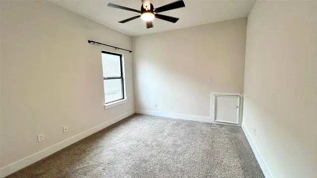 $2,995 | 261 Coyote Crk Way, Kyle, TX 78640