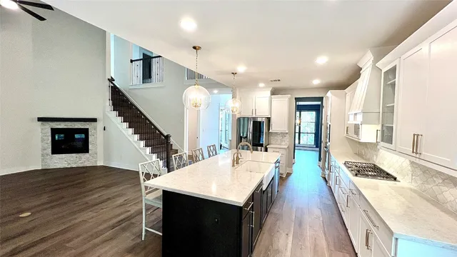 $2,995 | 261 Coyote Crk Way, Kyle, TX 78640