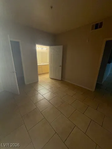 $1,330 | 6955 North Durango Drive, Unit 1090, Las Vegas, NV 89149