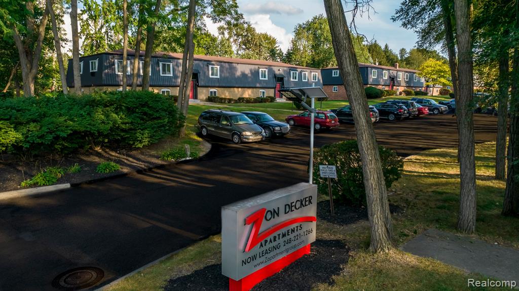 2175 Decker Road, Unit 49 Walled Lake, MI 48390 - Photo 1 of 19