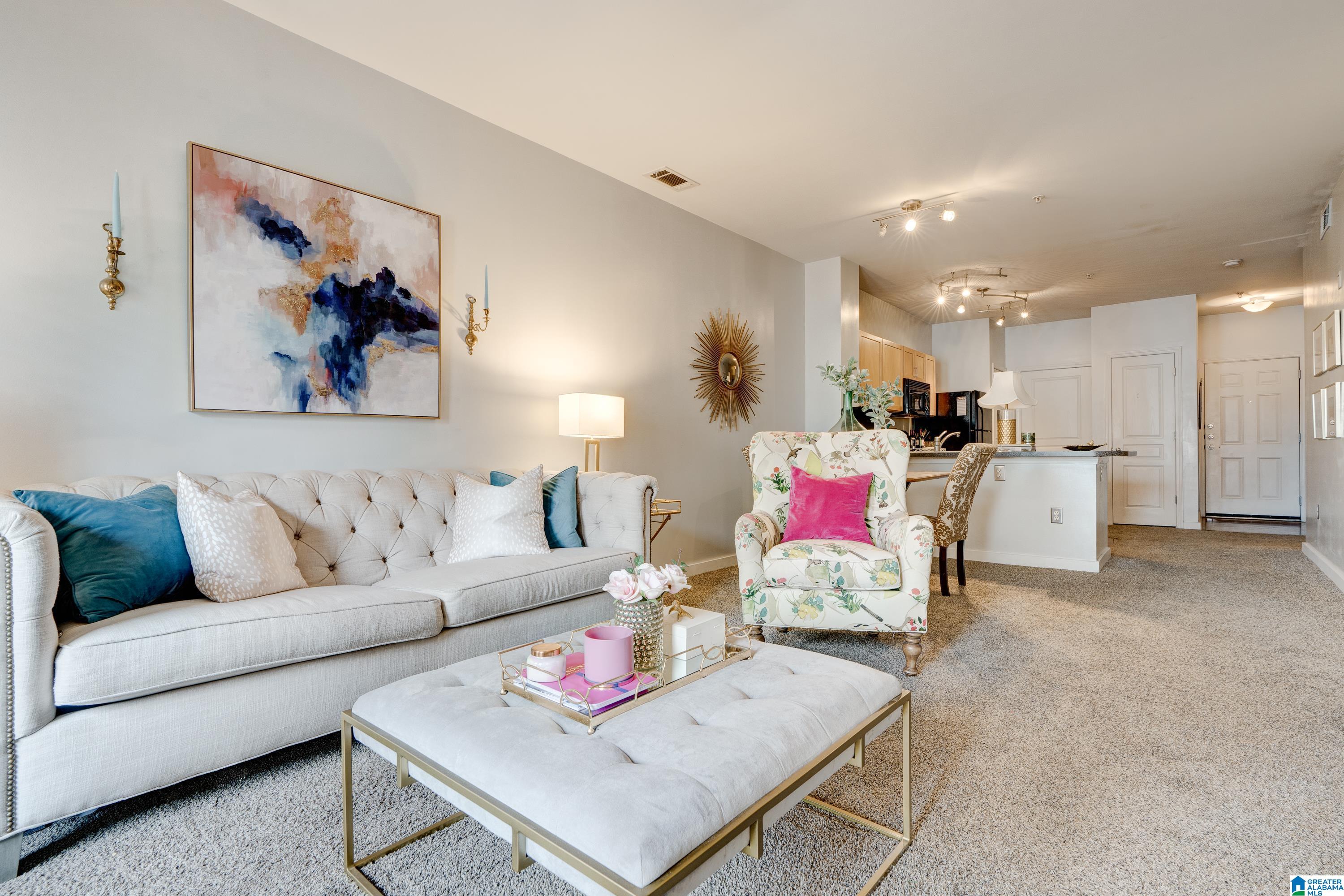 401 20th Street South, Unit 409 Birmingham, AL 35233 - Photo 14 of 37