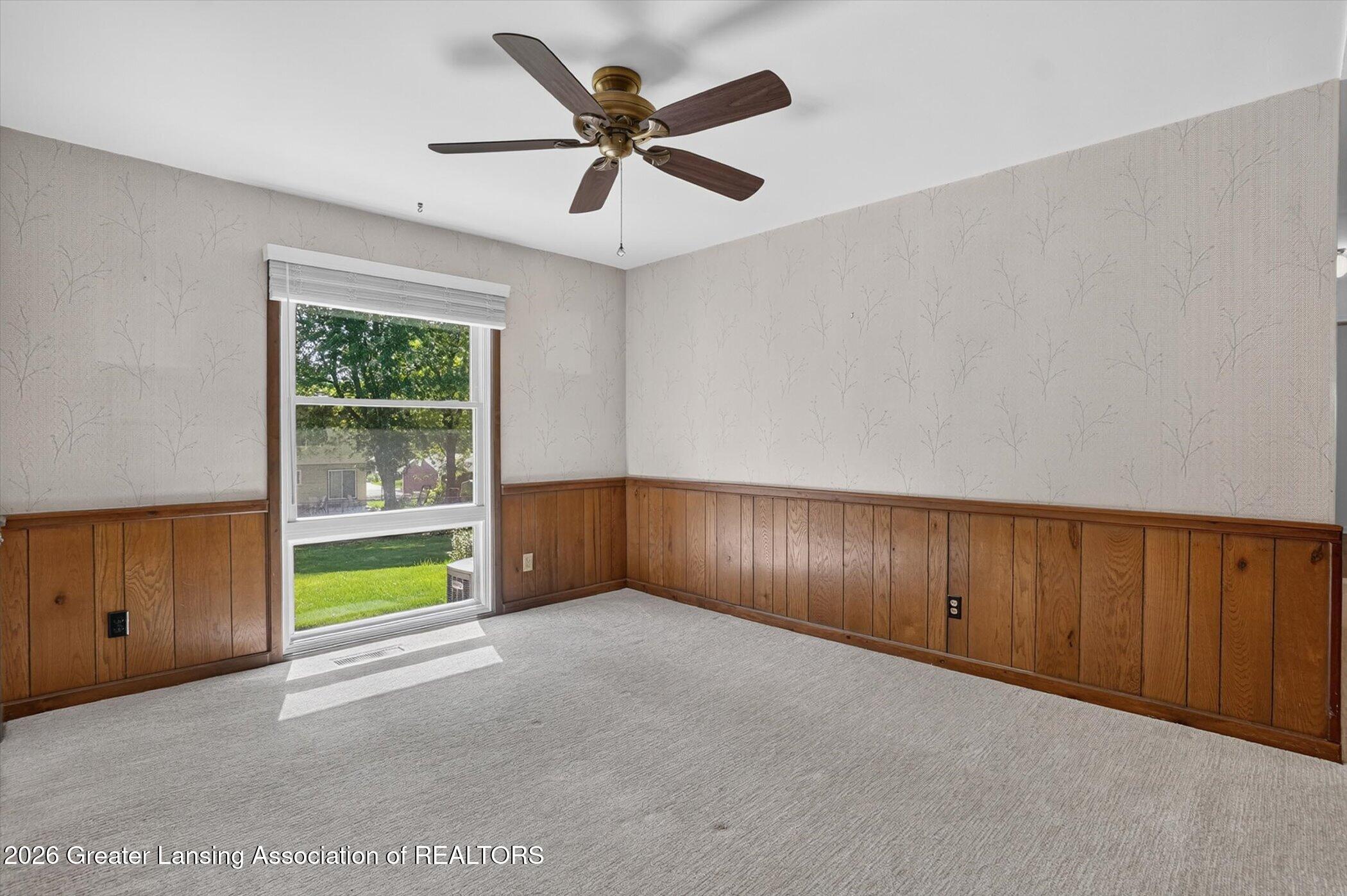 2106 Byrnes Road Lansing, MI 48906 - Photo 12 of 51 13-2106-Byrnes-Rd-WindowStill-Photograph