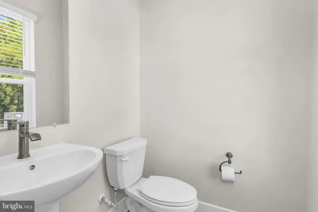 $2,850 | 2110 Winterberry Lane, Cambridge, MD 21613