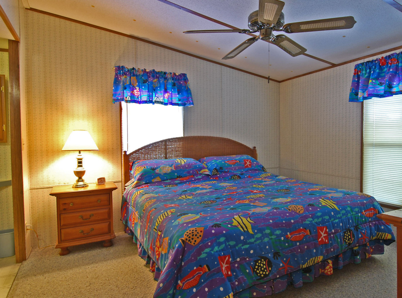 23 Swallow Road Key Largo, FL 33037 - Photo 13 of 24 Master Bedroom