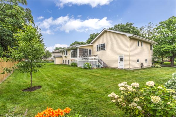 61 Leicester Road Marblehead, MA 01945 - Photo 27 of 29