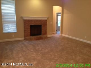 10885 Torrin Road Jacksonville, FL 32221 - Photo 4 of 9 LIVING ROOM