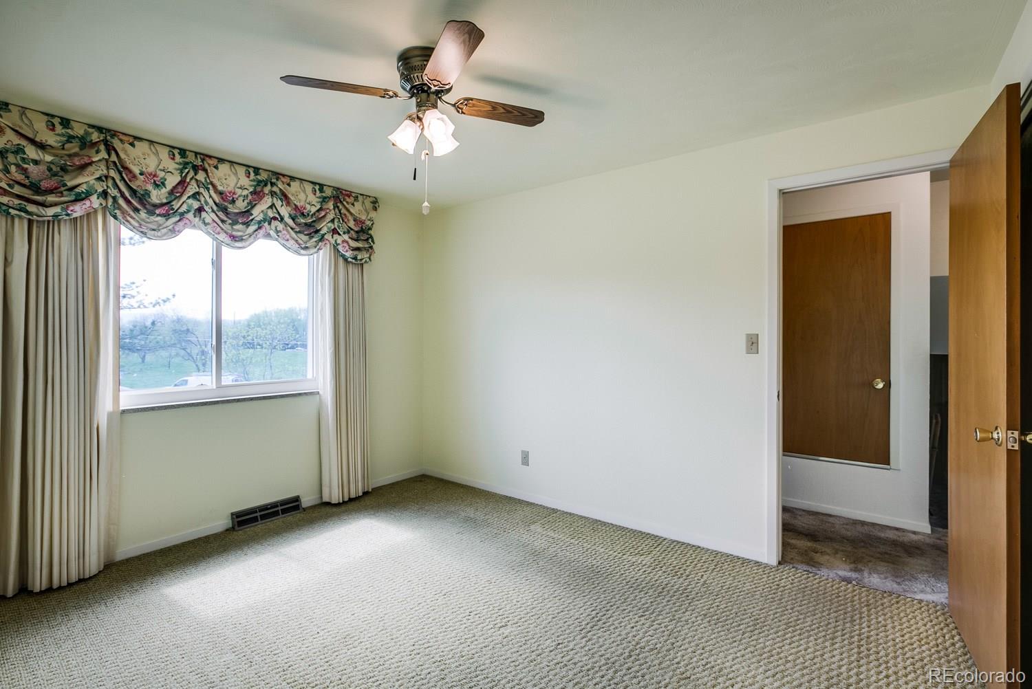 8758 Niwot Road Niwot, CO 80503 - Photo 13 of 25 Gallery Image 13