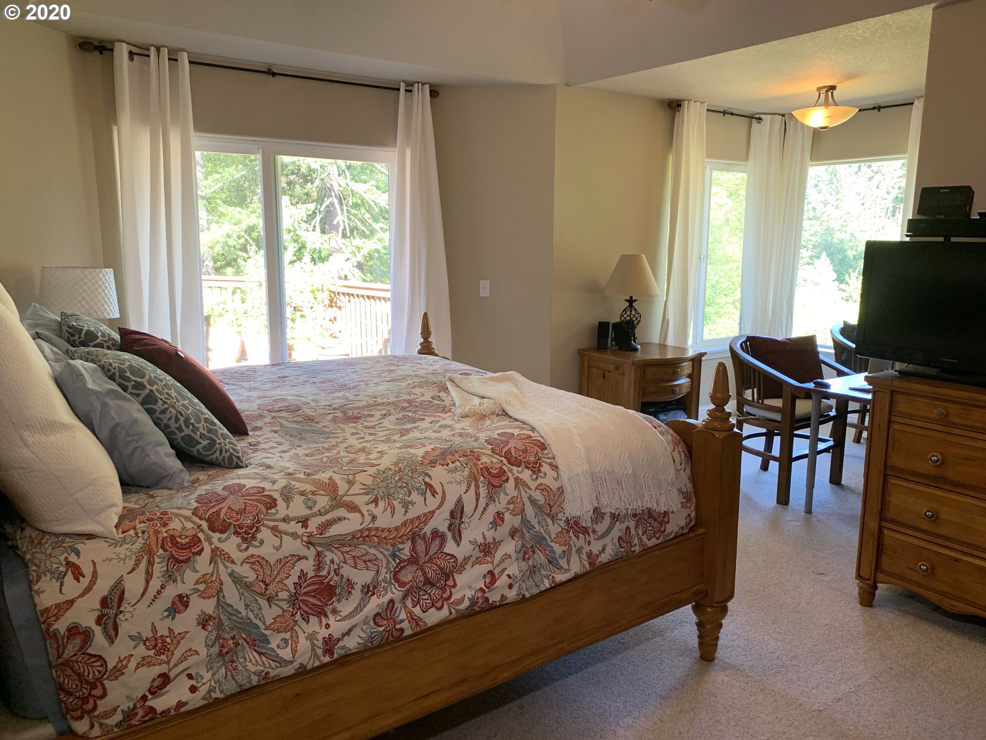 2895 Creekside Loop Hood River, OR 97031 - Photo 12 of 29 Gallery Image 12
