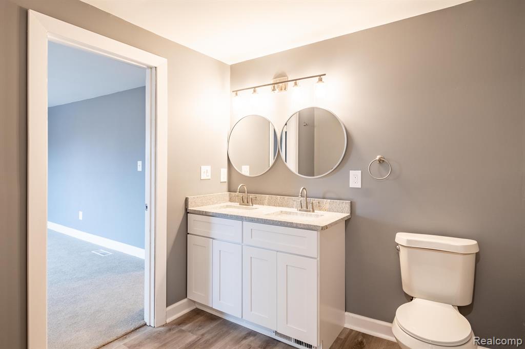 5766 Balfour Road Detroit, MI 48224 - Photo 21 of 40
