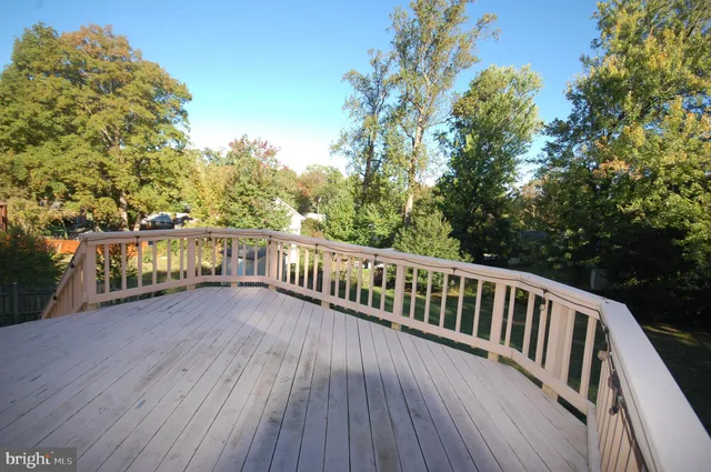 $500,000 | 10006 Hunter Street, Fairfax, VA 22031