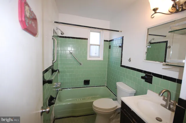 $500,000 | 10006 Hunter Street, Fairfax, VA 22031