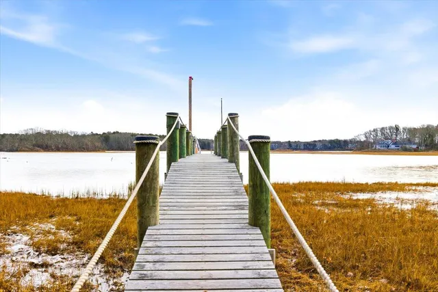 $1,999,999 | 197 Monomoscoy Road, Mashpee, MA 02649