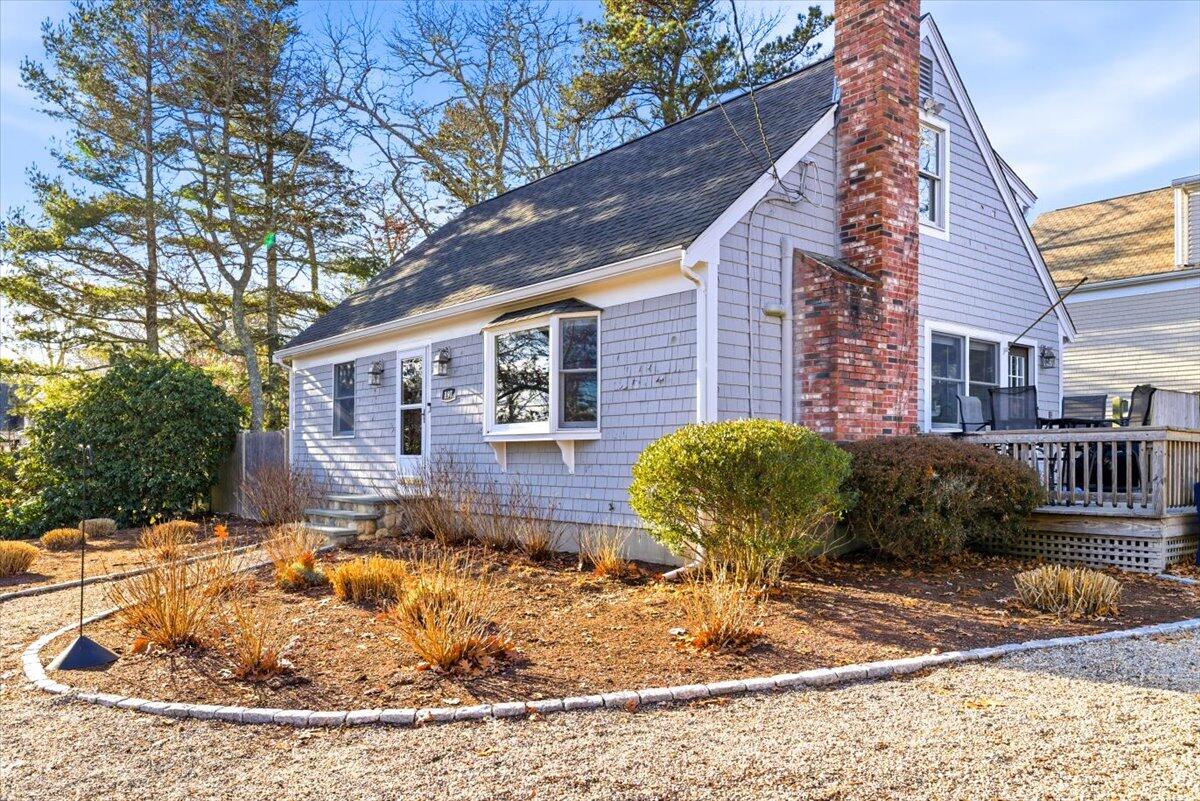 197 Monomoscoy Road Mashpee, MA 02649 - Photo 23 of 54 36-197 Monomoscoy Rd Final-64